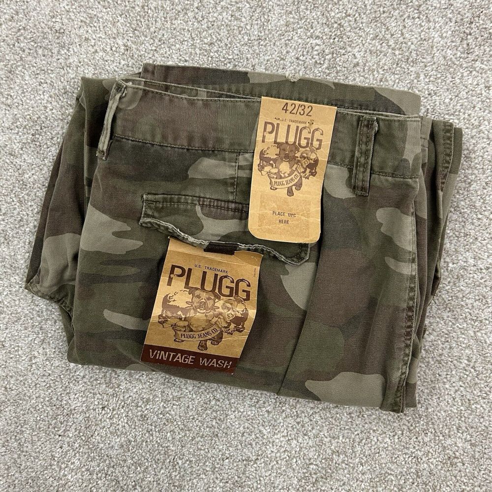 Plugg Men's‎ Size 42x32 Camouflage Cargo Pants Vintage Wash NWOT